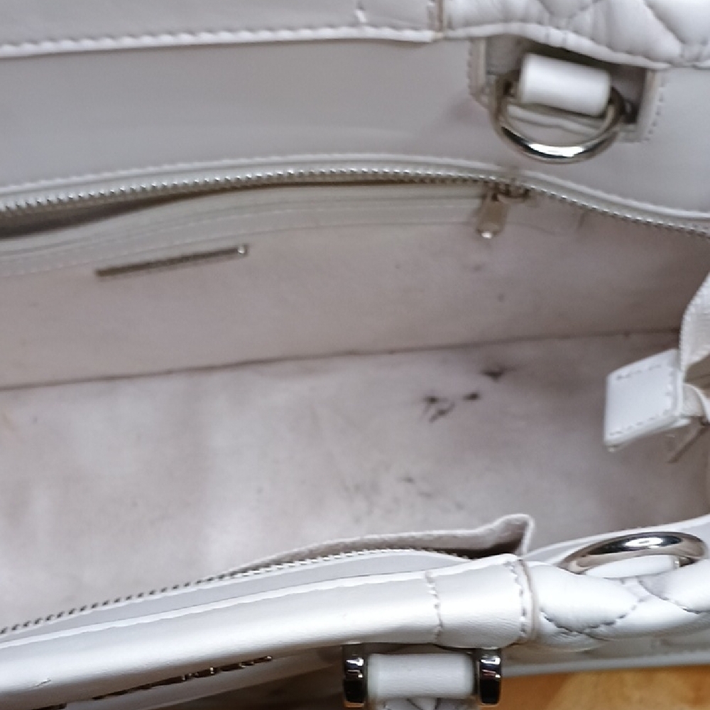 Steve Madden White Quilted Tote with Top Handles - Picture 4 of 11